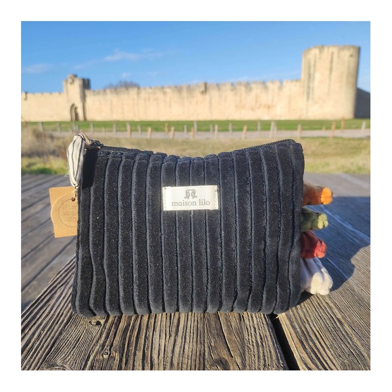 Pochette en velours côtelé