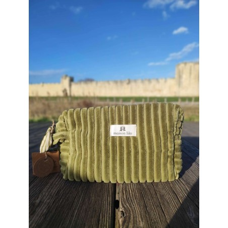 Trousse de toilette en velours côtelé