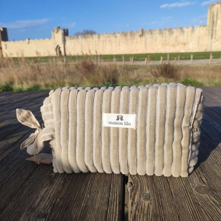 Trousse de toilette en velours côtelé